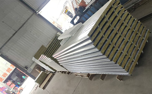 城北彩钢夹芯板